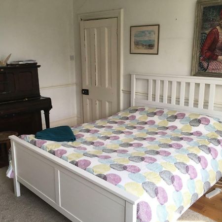 בריסטול Fishponds Retreat Homestay מראה חיצוני תמונה
