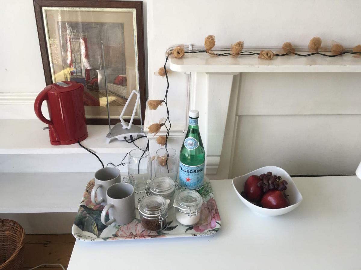 בריסטול Fishponds Retreat Homestay מראה חיצוני תמונה