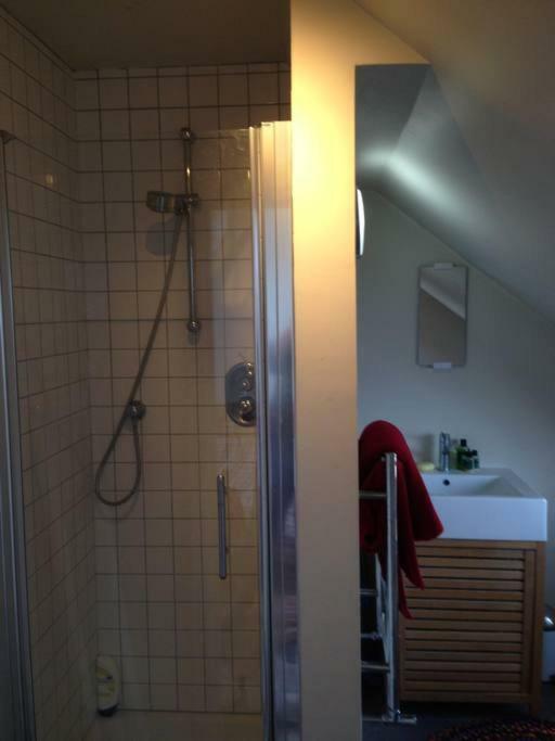 בריסטול Fishponds Retreat Homestay מראה חיצוני תמונה